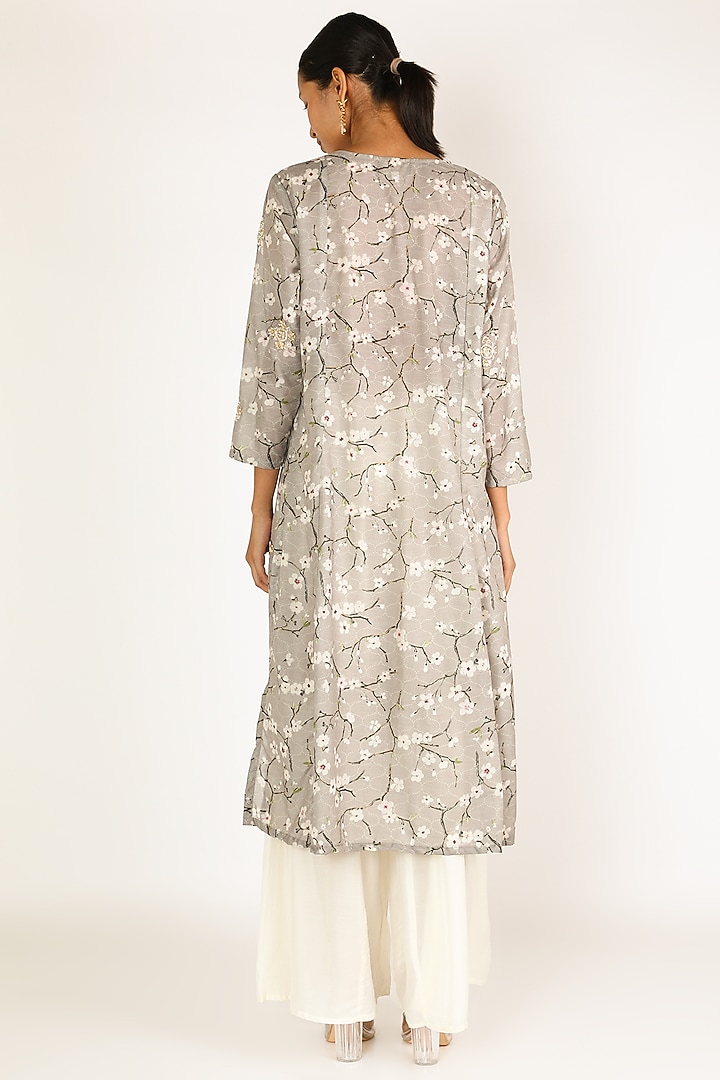 Grey Kurta Set by Adara By Sheytal at Pernia's Pop Up Shop
