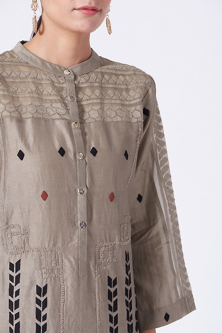 Dark Beige Floral Kurta Set by ABHI SINGH MADE IN INDIA at Pernia's Pop Up Shop