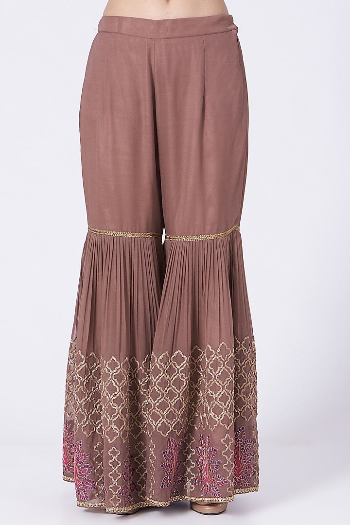 Brown Embroidered Pleated Gharara Set by Abhi Singh at Pernia's Pop Up Shop