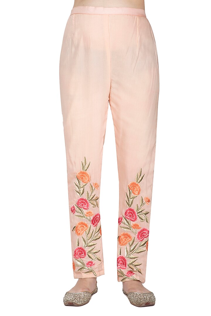 Peach Floral Resham Kurta Set by Abhi Singh at Pernia's Pop Up Shop