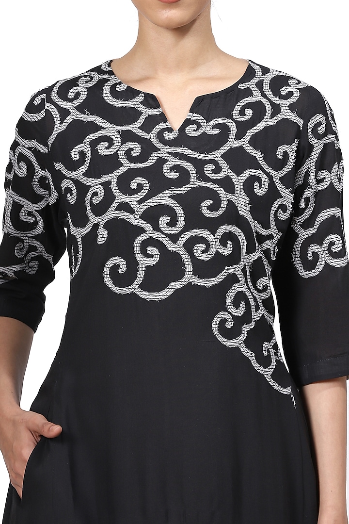Black & White Hand Block Printed Kalidar Kurta by Abraham & Thakore at Pernia's Pop Up Shop