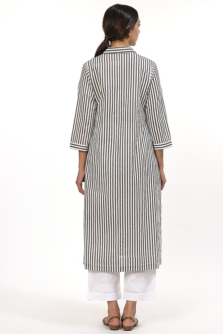 Ivory & Grey Block Printed Tunic by Abraham & Thakore at Pernia's Pop Up Shop
