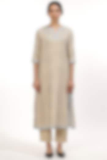 Beige & Black Block Printed Shirt Kurta by Abraham & Thakore at Pernia's Pop Up Shop