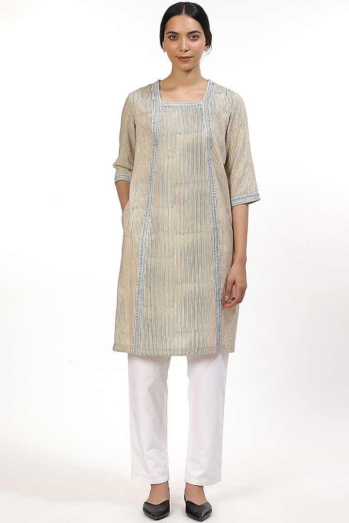 Black & Beige Embroidered & Printed Kurta by Abraham & Thakore at Pernia's Pop Up Shop