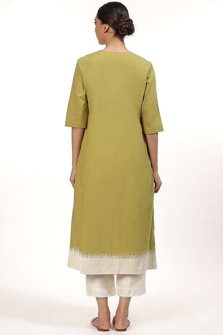 Amla & Lime Embroidered Long Kurta by Abraham & Thakore at Pernia's Pop Up Shop