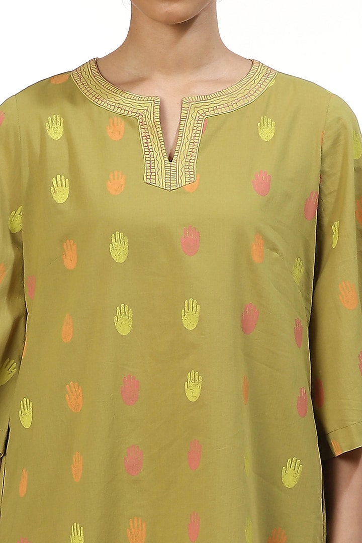 Amla Hand Printed Top by Abraham & Thakore at Pernia's Pop Up Shop