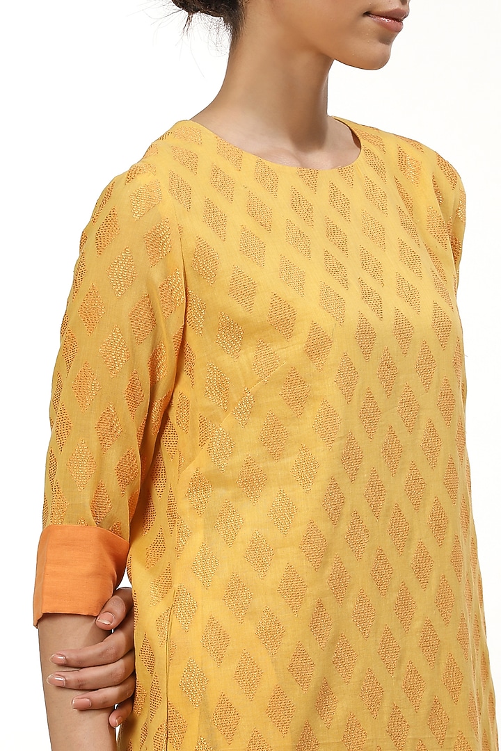 Yellow & Orange Embroidered Tunic by Abraham & Thakore at Pernia's Pop Up Shop