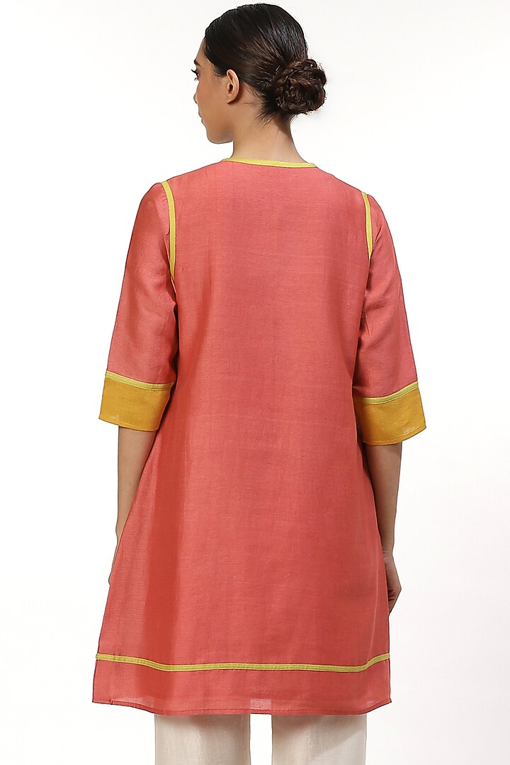 Rose Pink Tunic With Color Blocking by Abraham & Thakore at Pernia's Pop Up Shop