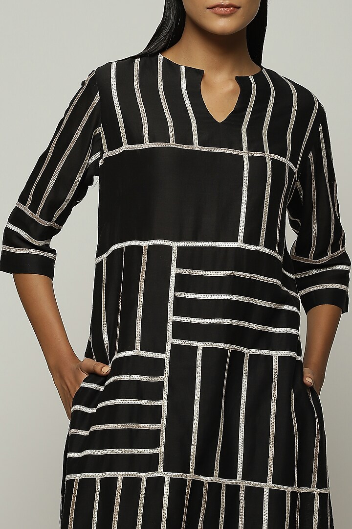 Black Chanderi Kurta by Abraham & Thakore at Pernia's Pop Up Shop