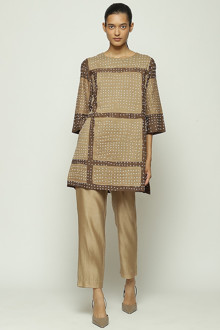 Mocha Brown Fine Silk Applique Embellished Kurta by Abraham & Thakore at Pernia's Pop Up Shop