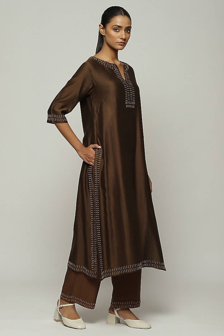 Chocolate Brown Chanderi Hand Embroidered Kurta by Abraham & Thakore at Pernia's Pop Up Shop