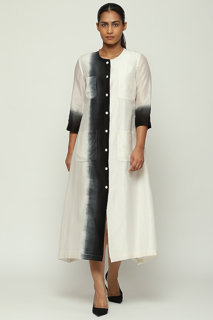 Ivory & Black Chanderi Ombre Kurta by Abraham & Thakore at Pernia's Pop Up Shop