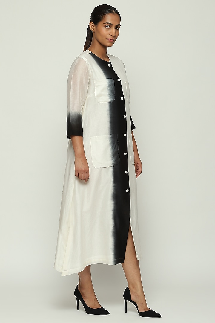 Ivory & Black Chanderi Ombre Kurta by Abraham & Thakore at Pernia's Pop Up Shop