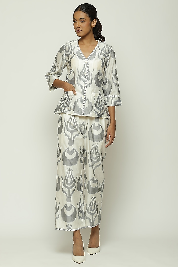 Ivory Cotton & Silk Ikat-Dyed Handwoven Top by Abraham & Thakore