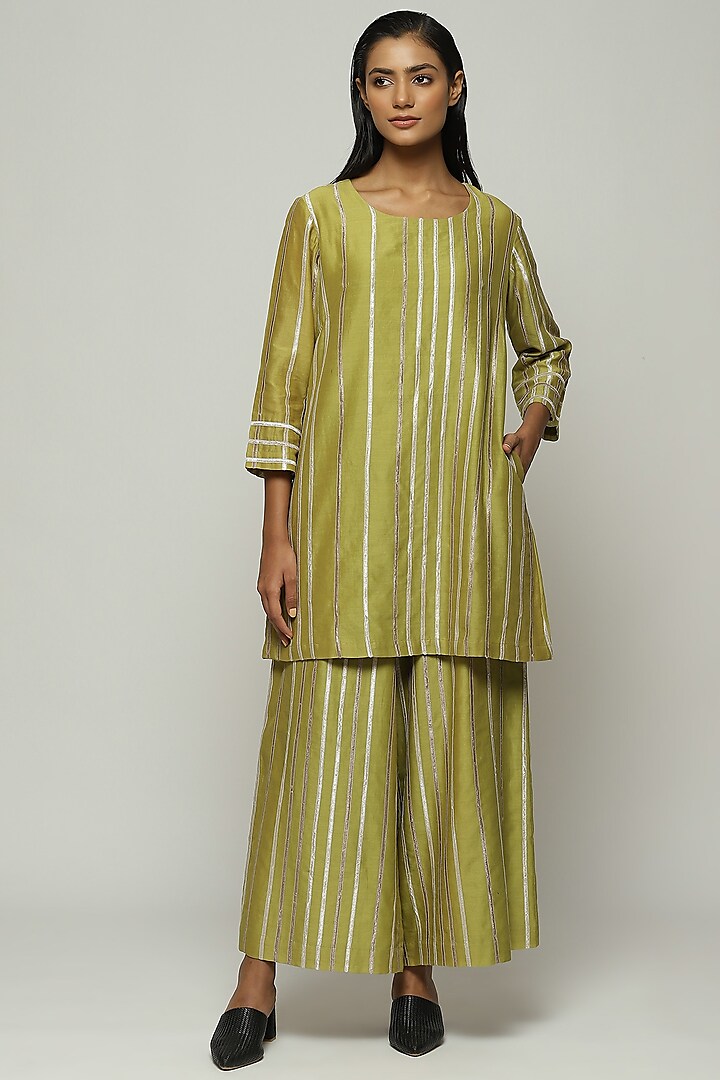 Green Chanderi Tunic by Abraham & Thakore at Pernia's Pop Up Shop