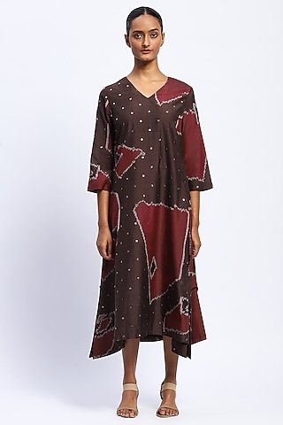Burgundy Chanderi Hand Embellished Dress by Abraham & Thakore