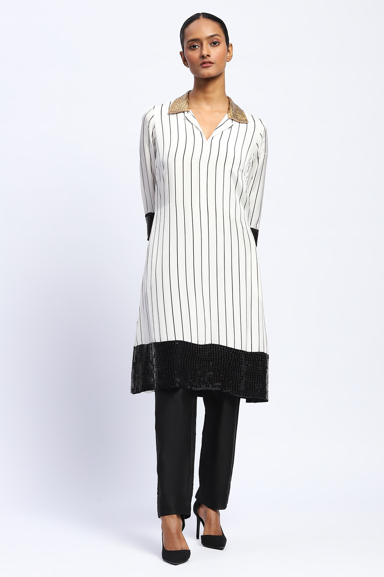 White Crepe Stripe Printed & Embellished Kurta by Abraham & Thakore at Pernia's Pop Up Shop
