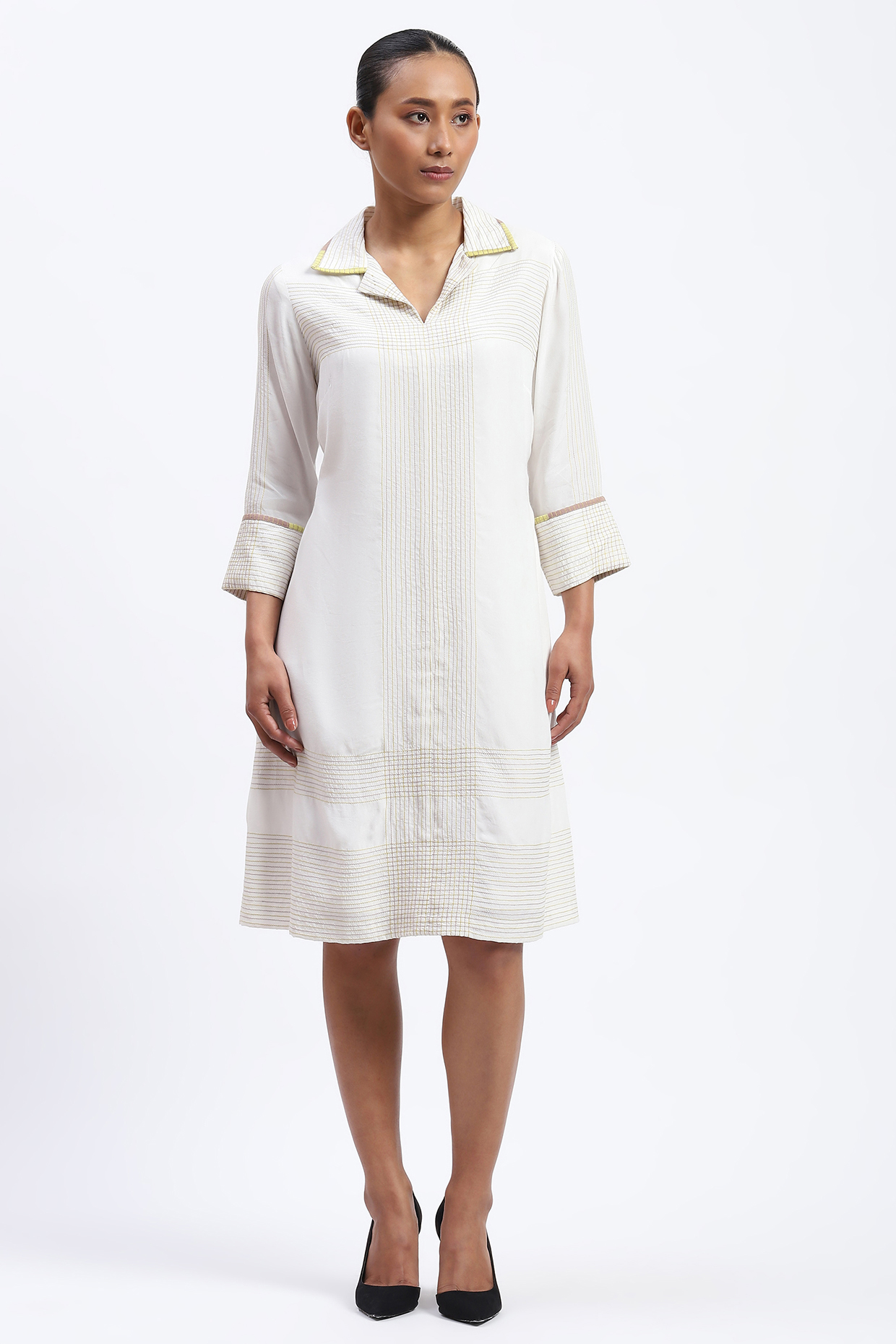 White Chanderi Kurta by Abraham & Thakore at Pernia's Pop Up Shop