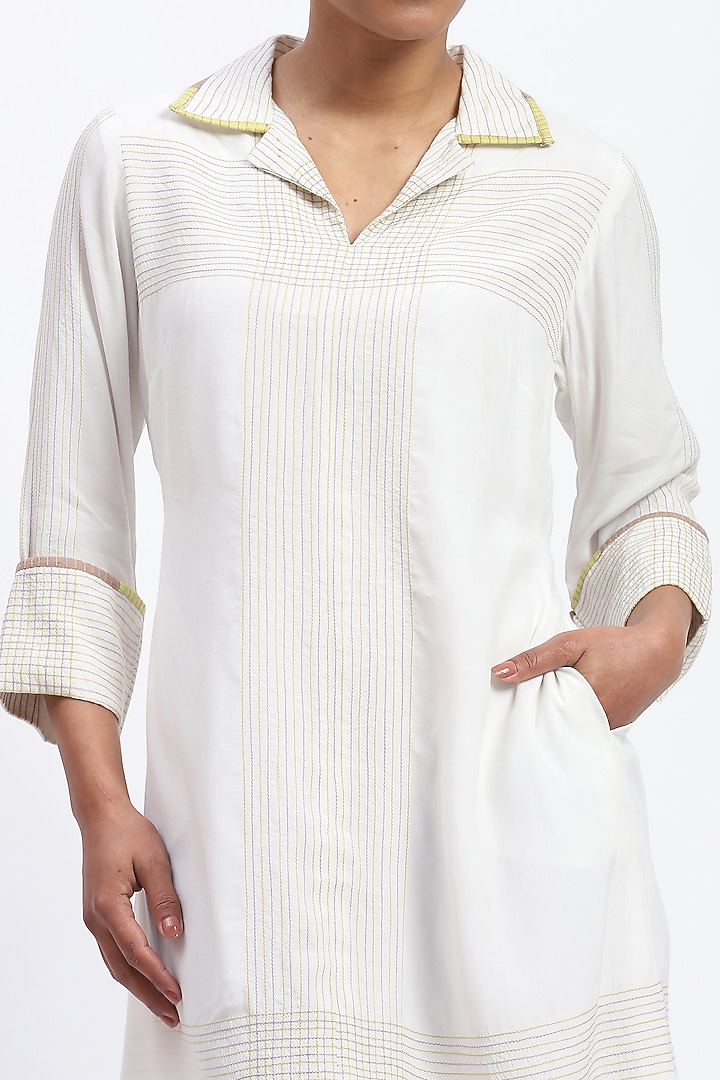 White Chanderi Kurta by Abraham & Thakore at Pernia's Pop Up Shop