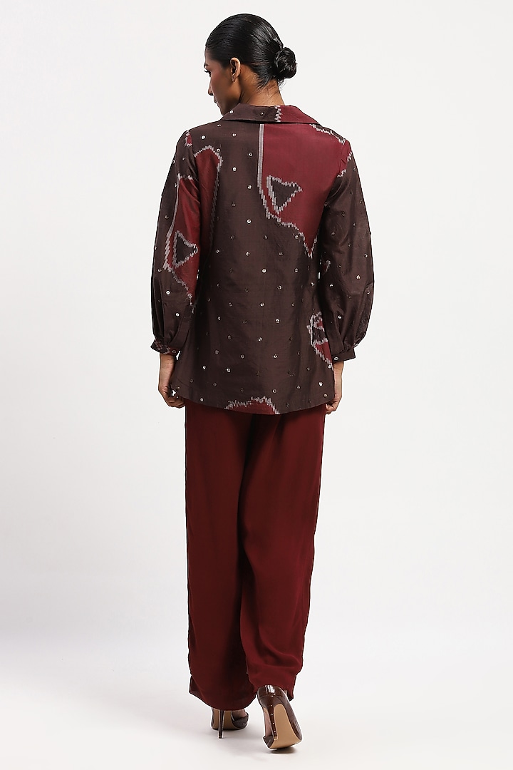 Burgundy Chanderi Geometric Pattern Top by Abraham & Thakore at Pernia's Pop Up Shop