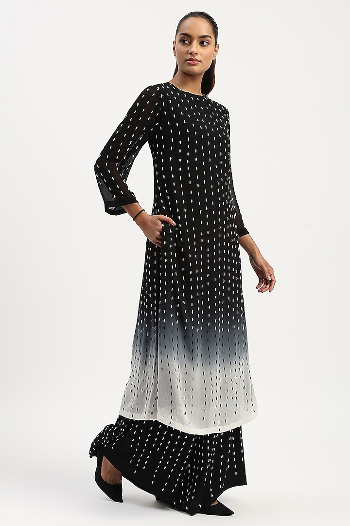 Black & Ivory Georgette Embroidered Kurta by Abraham & Thakore at Pernia's Pop Up Shop