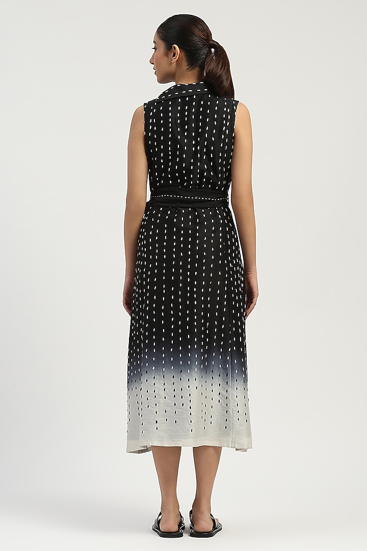 Black & Ivory Chanderi Embroidered Vacation Dress by Abraham & Thakore at Pernia's Pop Up Shop