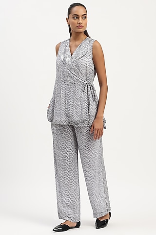 Grey Viscose Georgette Printed Co-Ord Set by Abraham & Thakore