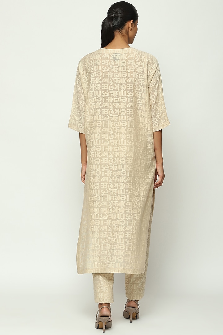 Sand-Colored Cotton & Silk Handwoven Kurta by Abraham & Thakore at Pernia's Pop Up Shop