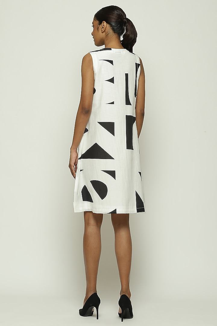 White Tencel Cotton Printed Tunic by Abraham & Thakore at Pernia's Pop Up Shop