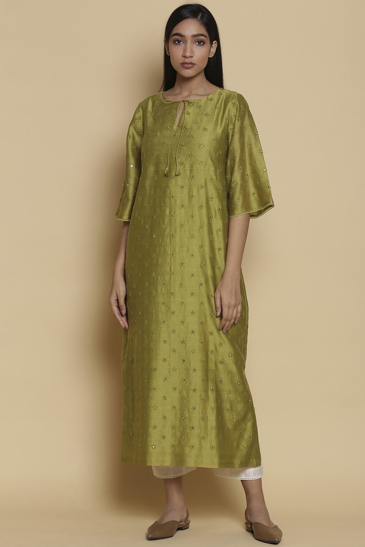 Amla Green Embroidered Kurta by Abraham & Thakore at Pernia's Pop Up Shop