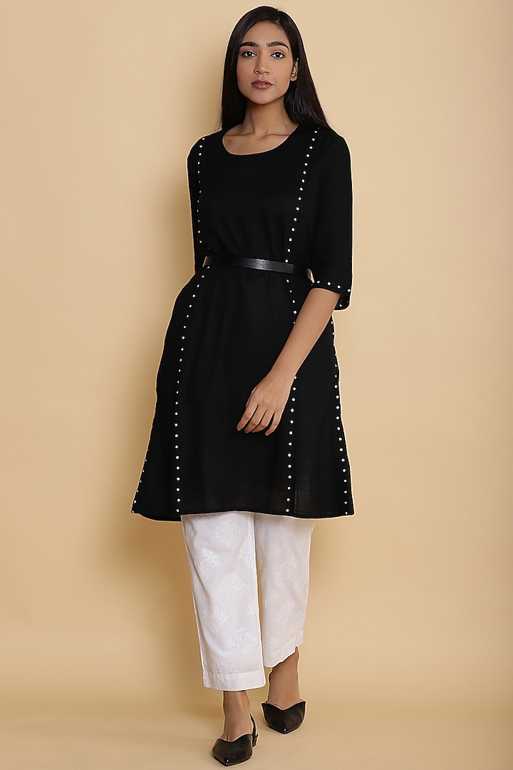 Black Kurta With Embroidered Dots by Abraham & Thakore
