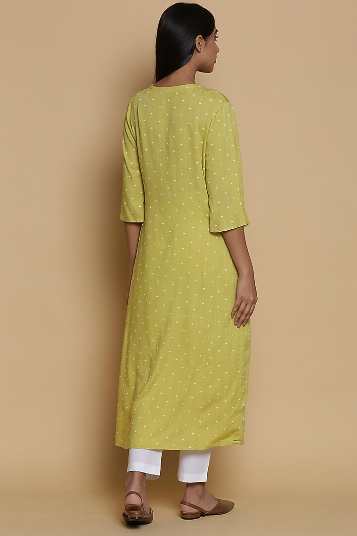 Lemon Yellow Embroidered Long Kurta by Abraham & Thakore at Pernia's Pop Up Shop