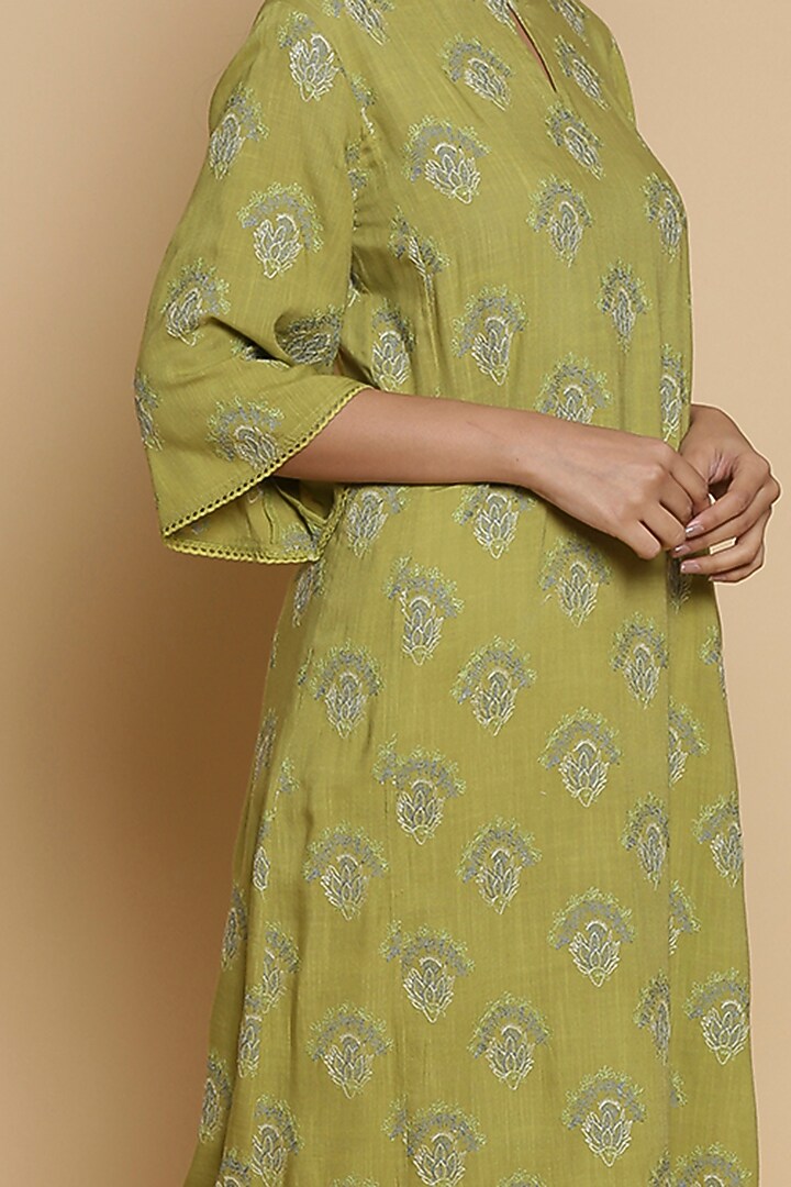 Amla Embroidered Long Kalidar Kurta by Abraham & Thakore at Pernia's Pop Up Shop