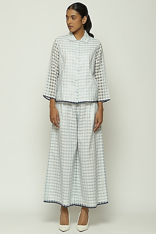 Blue Maheshwari Silk Palazzo Pant by Abraham & Thakore