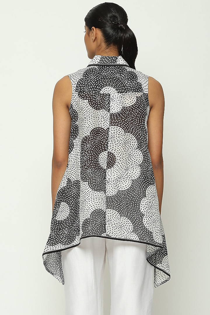 Black & White Chanderi Digital Printed Top by Abraham & Thakore at Pernia's Pop Up Shop