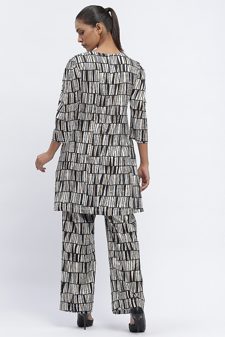 Black & Ivory Chanderi Digital Printed Mini Vacation Dress by Abraham & Thakore at Pernia's Pop Up Shop