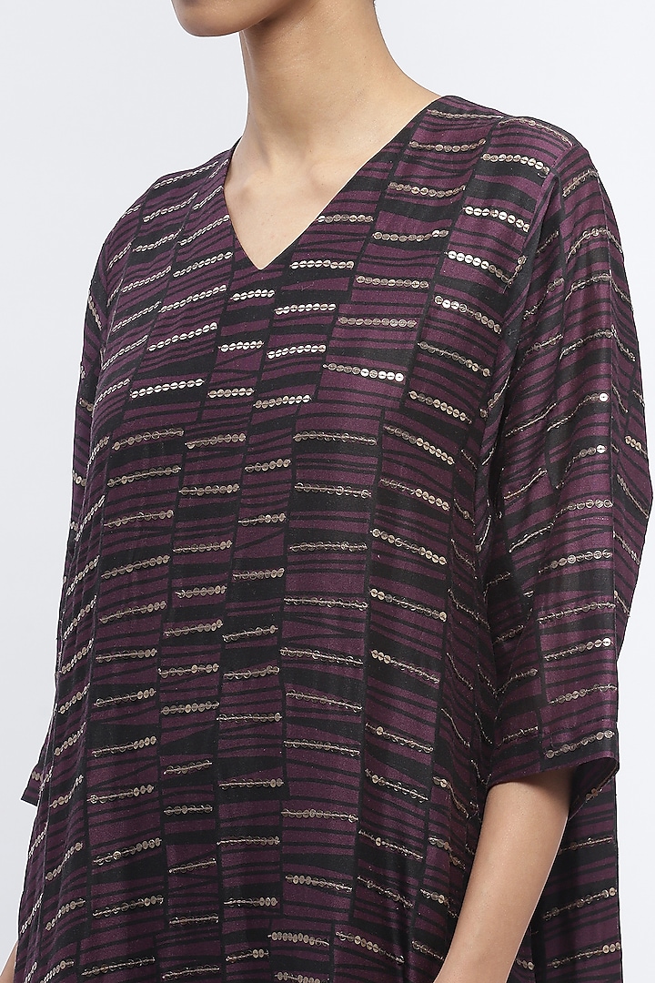 Aubergine Viscose Crepe Digital Printed Kaftan by Abraham & Thakore at Pernia's Pop Up Shop