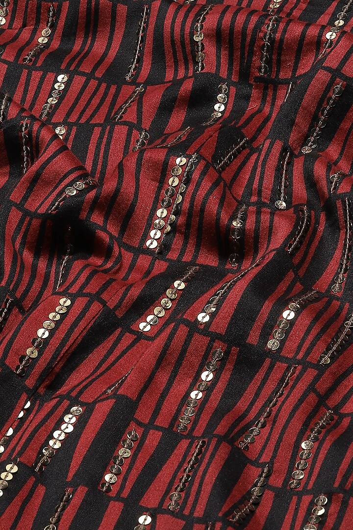 Burgundy Chanderi Digital Printed Kurta by Abraham & Thakore at Pernia's Pop Up Shop