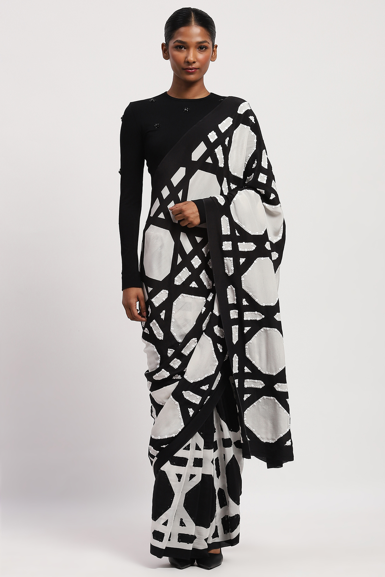 Ivory Viscose Crepe Digital Printed Wedding Saree by Abraham & Thakore at Pernia's Pop Up Shop