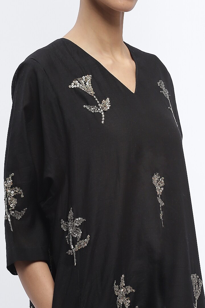 Black Fluid Crepe Sequins Embroidered Kaftan by Abraham & Thakore at Pernia's Pop Up Shop