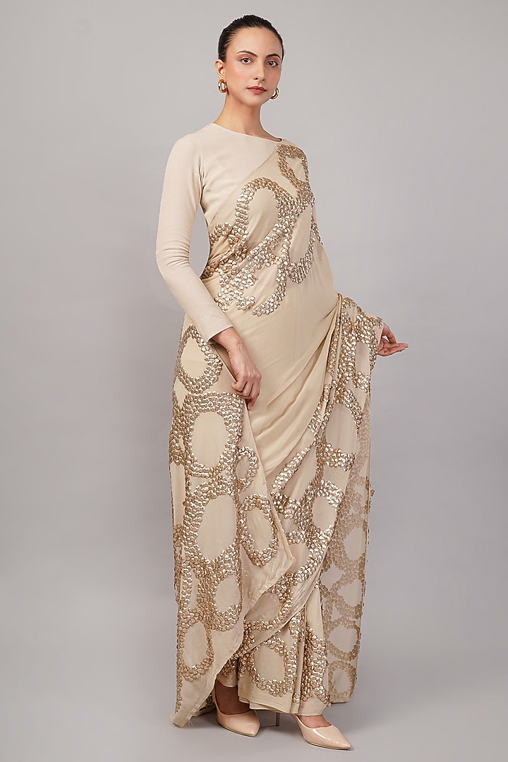 Beige Organza Metallic Sequins Hand Embroidered Wedding Saree by Abraham & Thakore at Pernia's Pop Up Shop