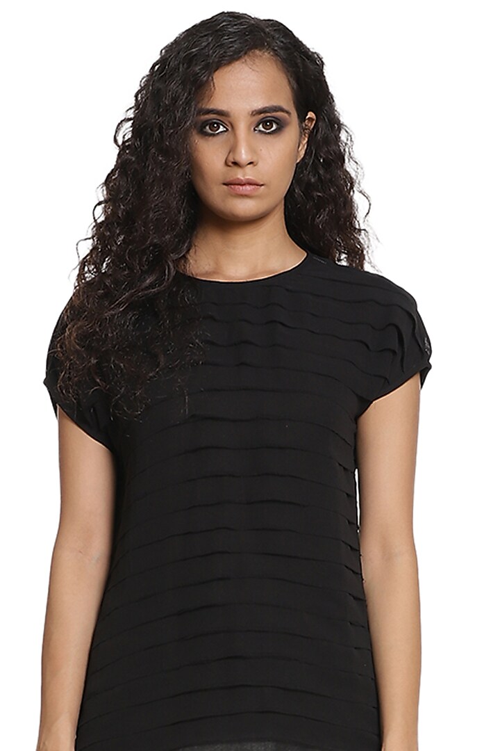 Black Georgette Pleated Tunic Set by Abraham & Thakore at Pernia's Pop Up Shop