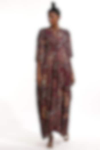 Purple Floral Printed Kaftan by Abraham & Thakore at Pernia's Pop Up Shop