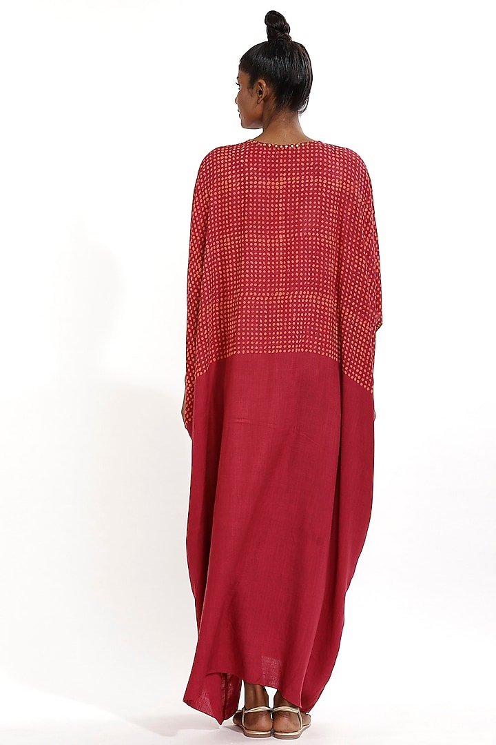 Red Floral Printed Kaftan by Abraham & Thakore at Pernia's Pop Up Shop