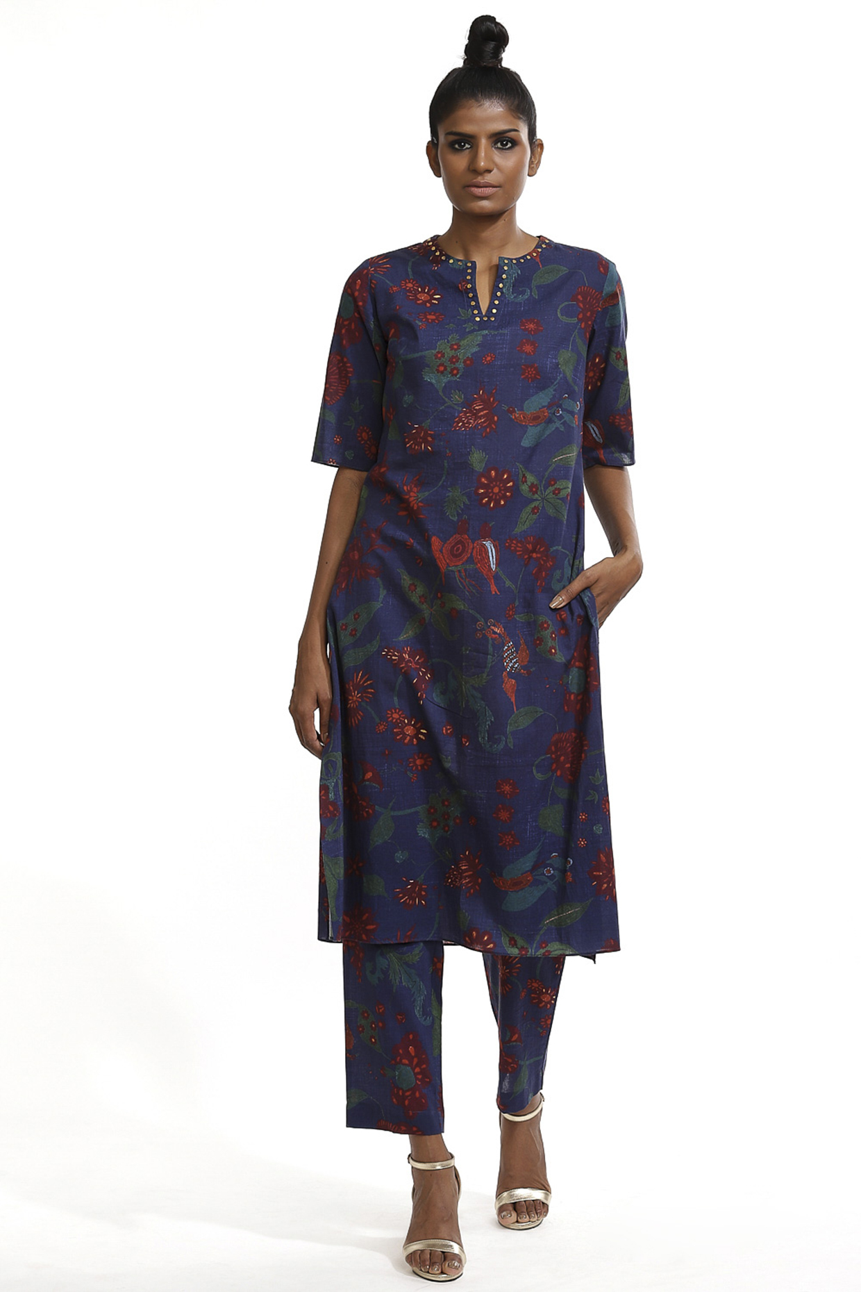 Midnight Blue Printed Kurta by Abraham & Thakore at Pernia's Pop Up Shop