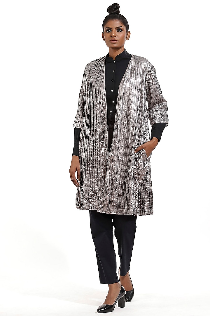 Silver Printed Kimono Jacket by Abraham & Thakore