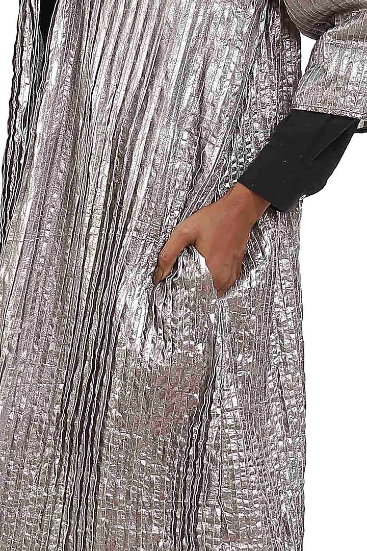 Silver Printed Kimono Jacket by Abraham & Thakore at Pernia's Pop Up Shop