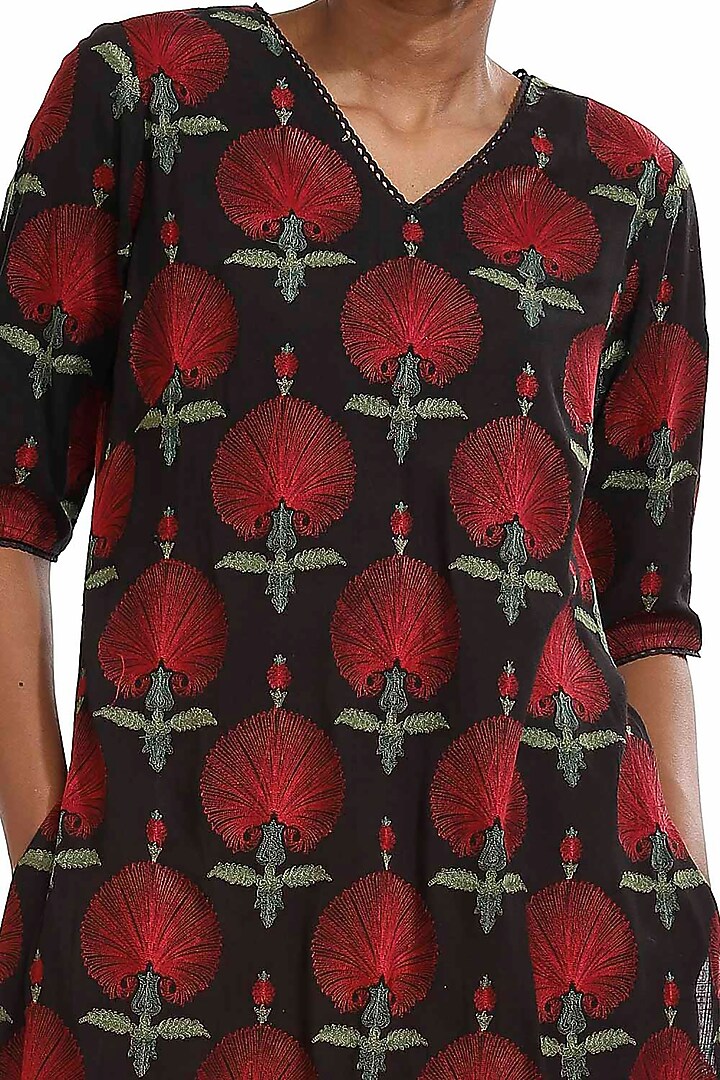 Black Butta Embroidered Kurta by Abraham & Thakore at Pernia's Pop Up Shop