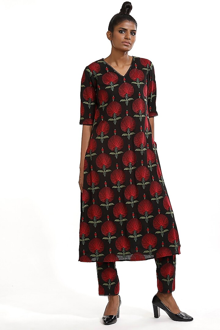 Black Butta Embroidered Kurta by Abraham & Thakore at Pernia's Pop Up Shop
