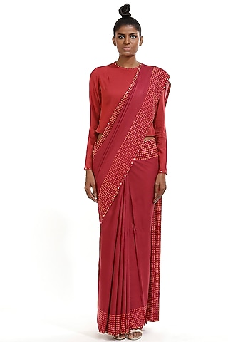 Burgundy Bandhani Printed Saree by Abraham & Thakore